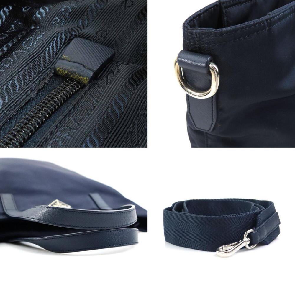 PRADA Bag - Picture 4 of 5
